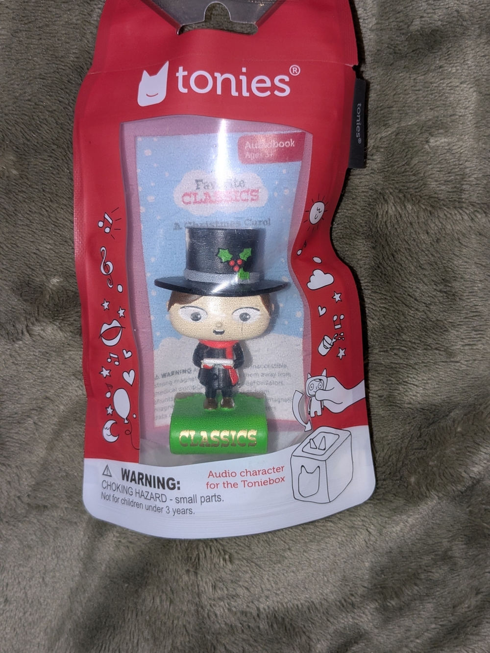 Tonies Victorian Caroler Collectible Figure - Green Base